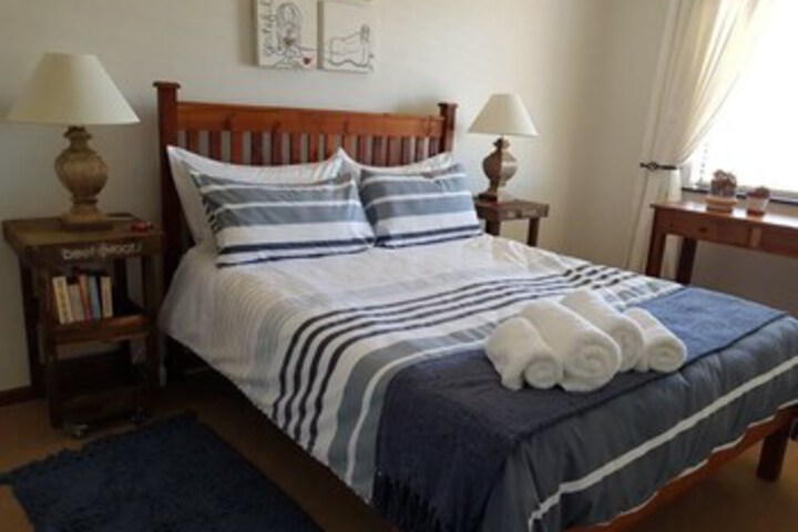 Room 12 of 14