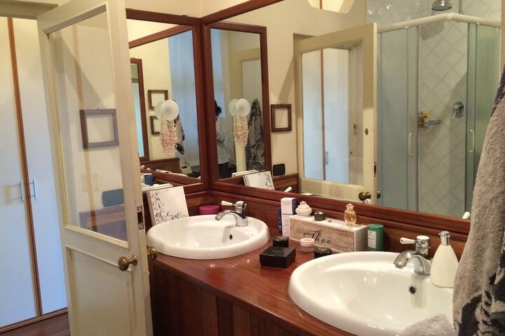 Bathroom Vanities