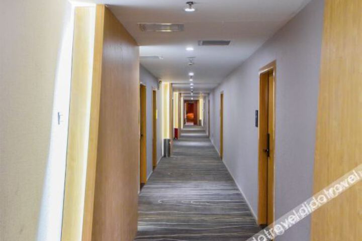 Hotel Interior 9 of 25