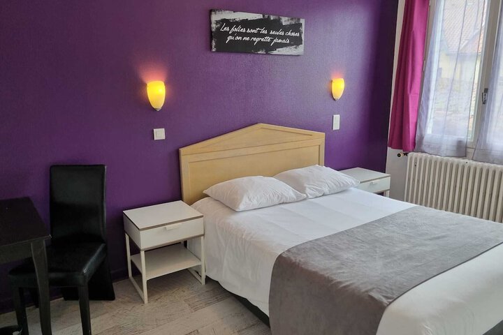 Room 26 of 69