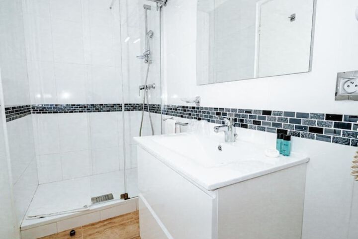 Bath Interior
