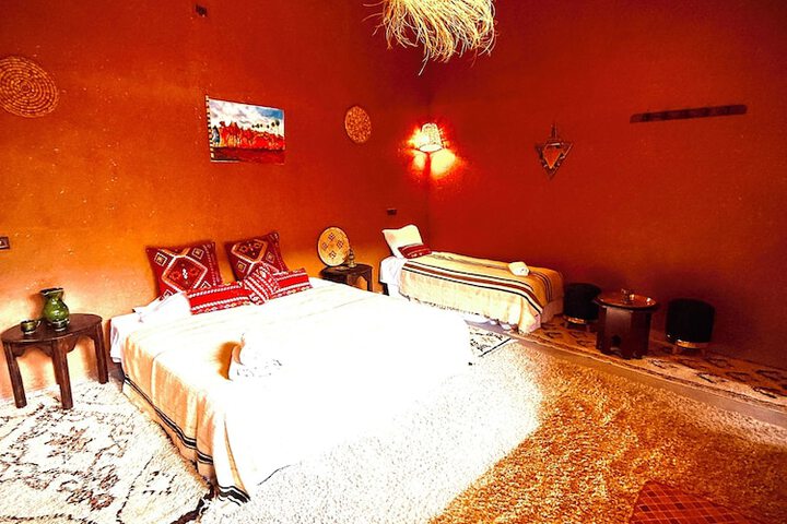 Room 9 of 30