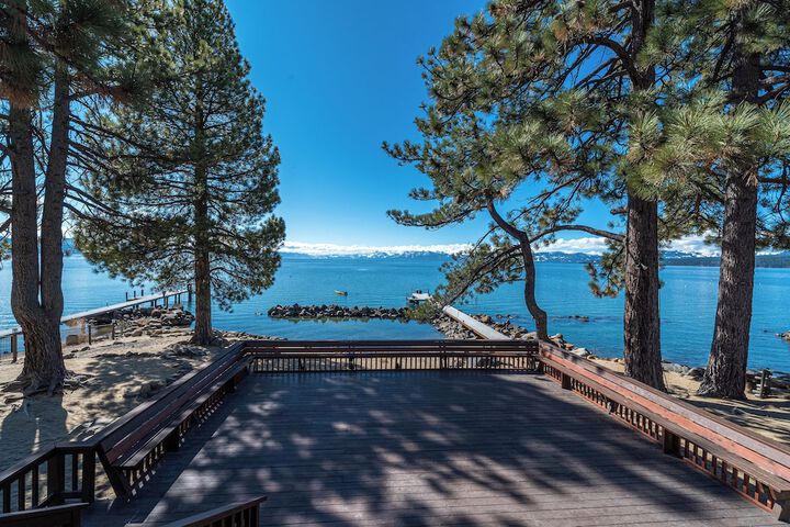 Sundeck 30 of 47
