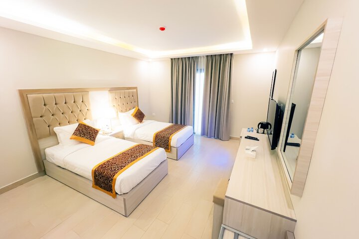 Room 79 of 235
