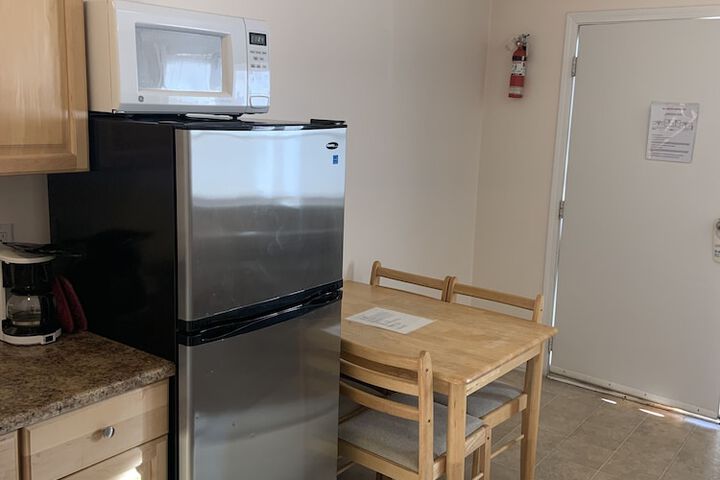 Room 9 of 27