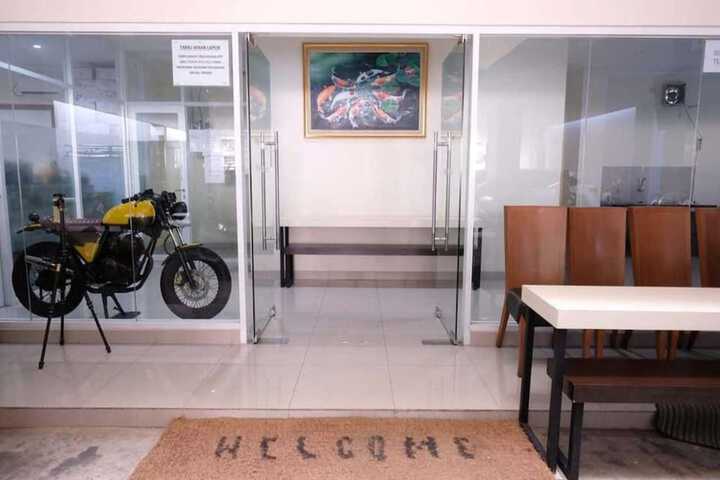 Hotel Interior 2 of 13