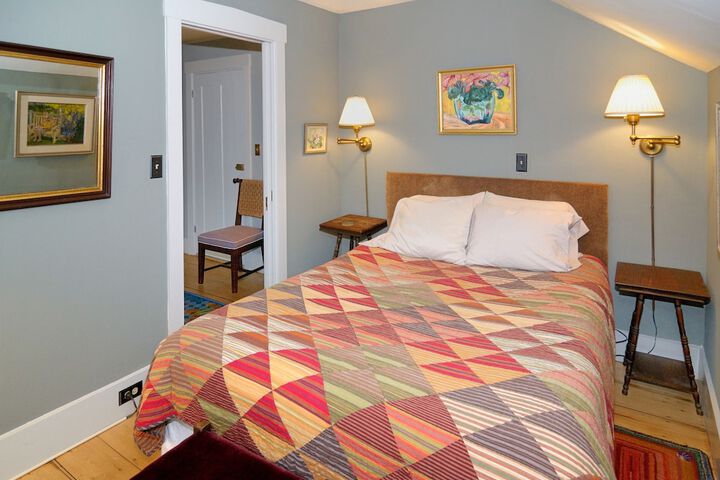 Room 7 of 22