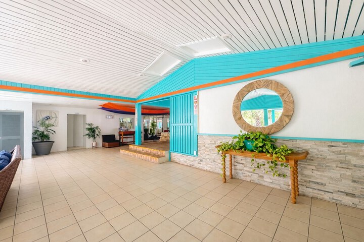 Lobby Photos
