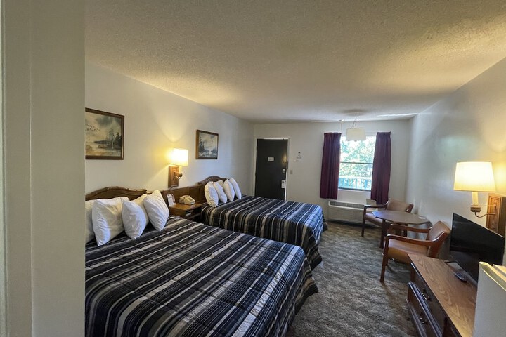 Room 19 of 69