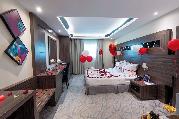 Room 10 of 64