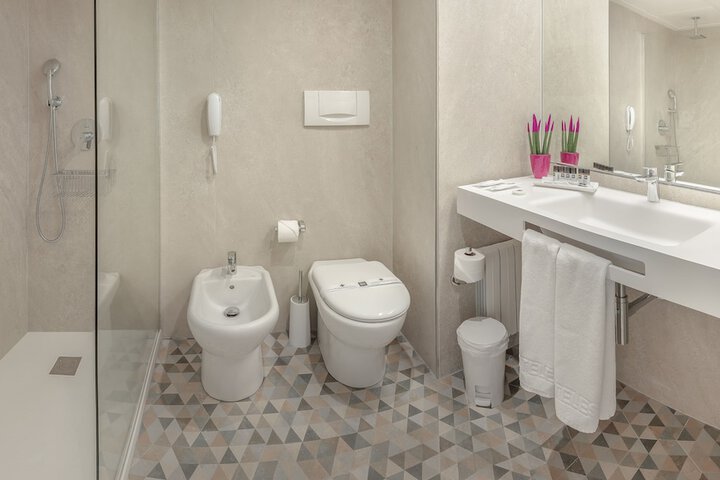 Bathroom Interior Photo