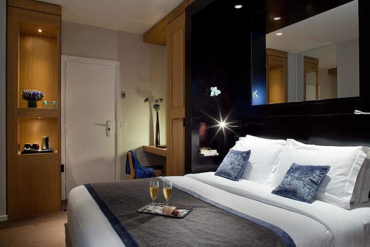 Room 5 of 35