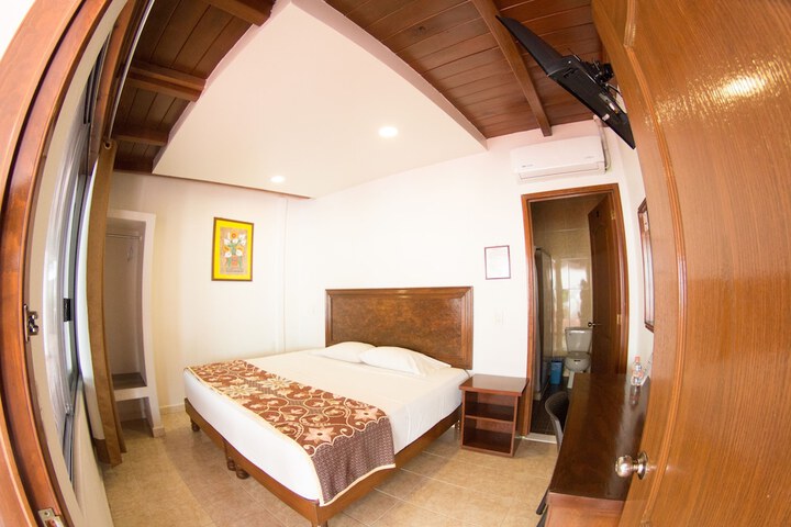 Room 14 of 45