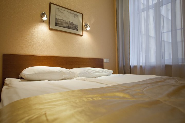 Room 27 of 41