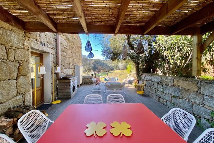 Terrace/Patio 64 of 113