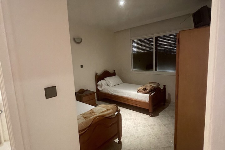 Room 8 of 17