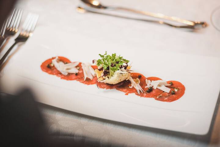 Dining 79 of 96