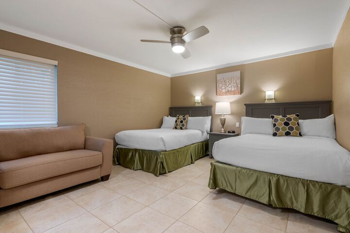 Room 46 of 190