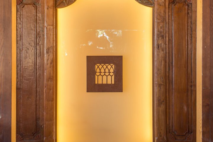 Ballroom/Hall 43 of 58