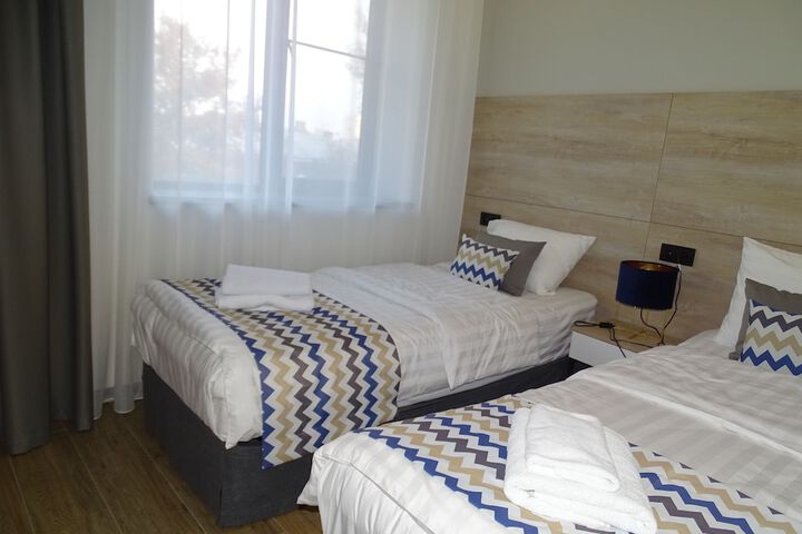 Room 48 of 69