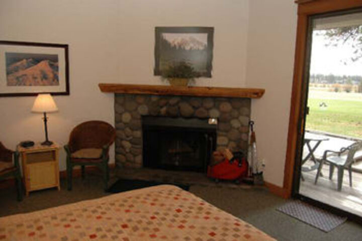 Room 8 of 36