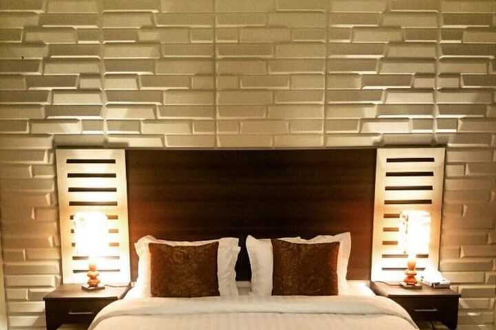Room 20 of 58
