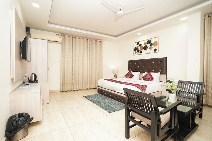 Room 10 of 45