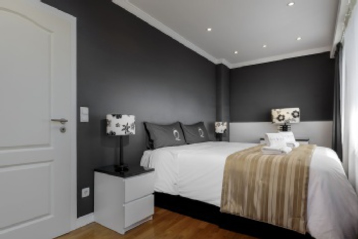 Room 34 of 300
