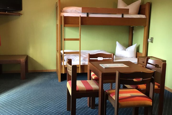 Room 10 of 58