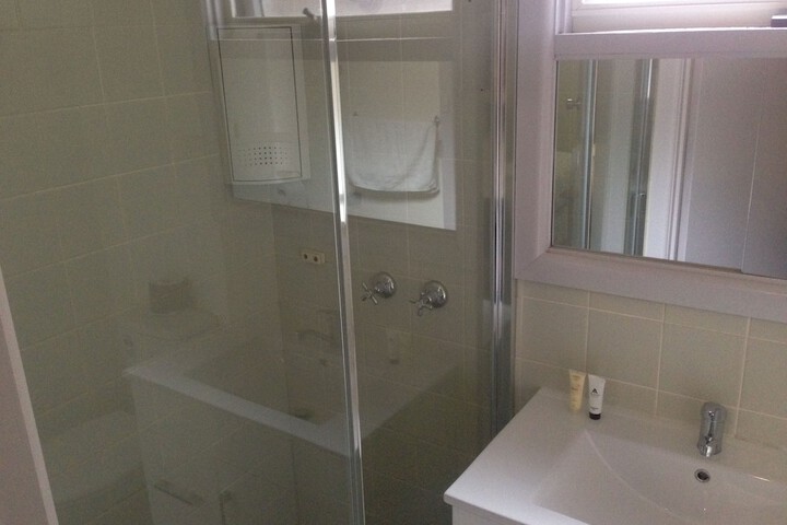 Room 15 of 19