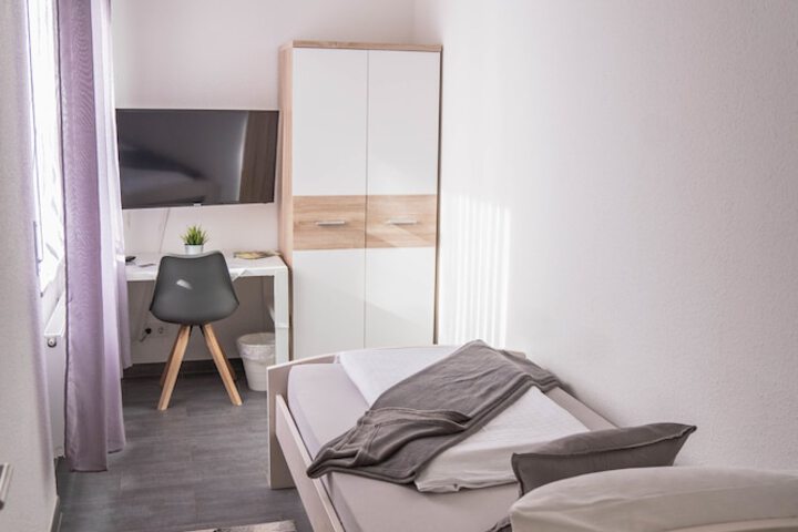 Room 7 of 21