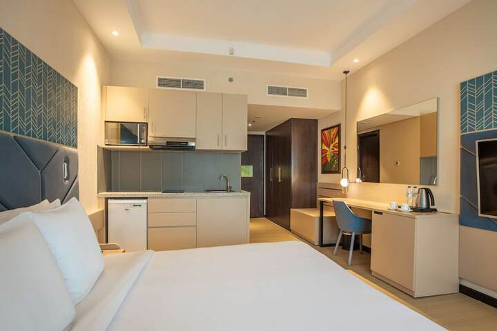 Room 18 of 91