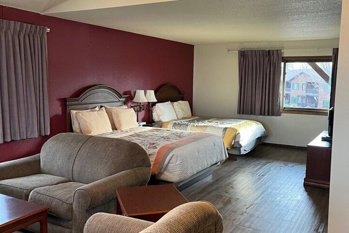 Room 96 of 202