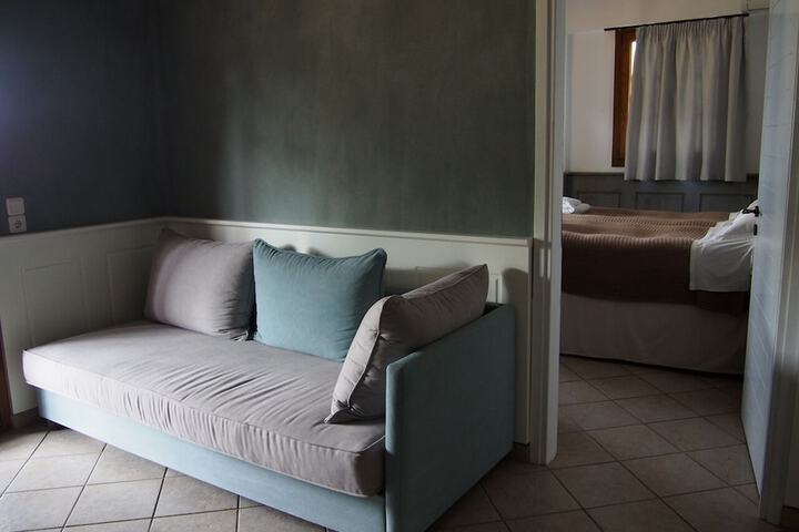 Room 25 of 64