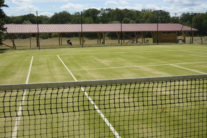 Tennis court