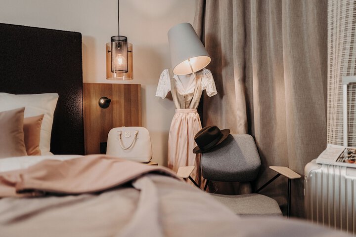 Room 12 of 46