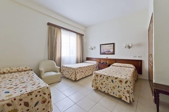 Room 20 of 82