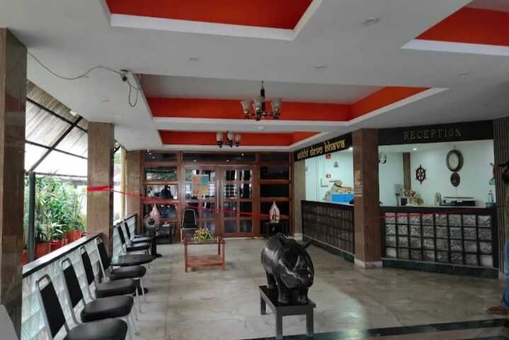 Hotel Interior 4 of 37