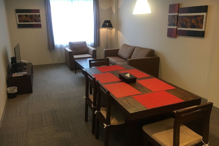 Room 17 of 44