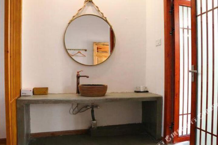 Jianshui Shijing Homestay