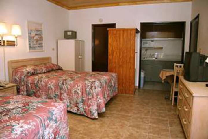 Room 9 of 29