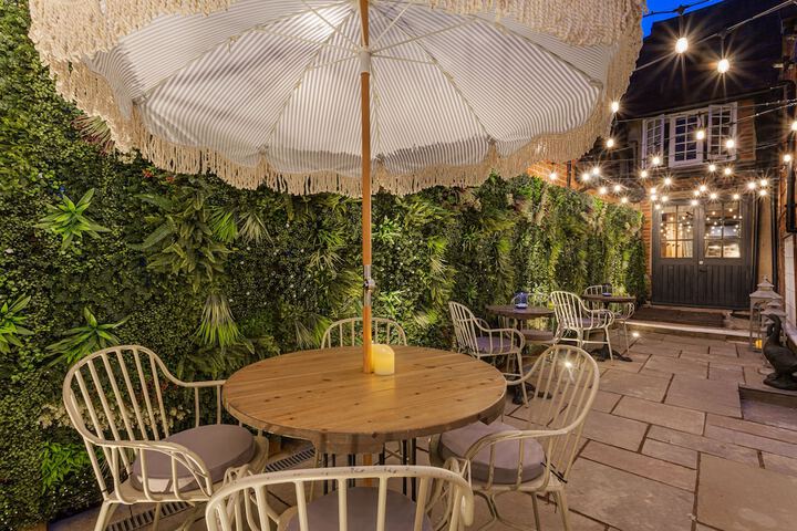 Terrace/Patio 71 of 169