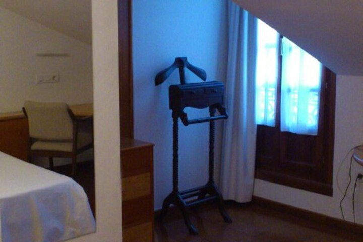 Room 12 of 55