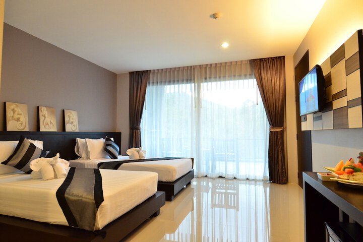 Room 51 of 146