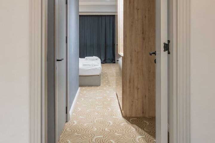 Room 54 of 173
