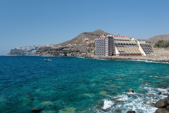 Hotel 52 of 52
