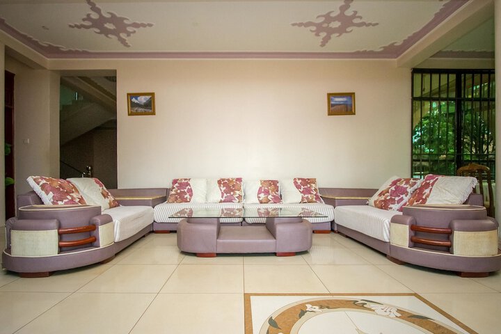 MUM RESORT HOTEL