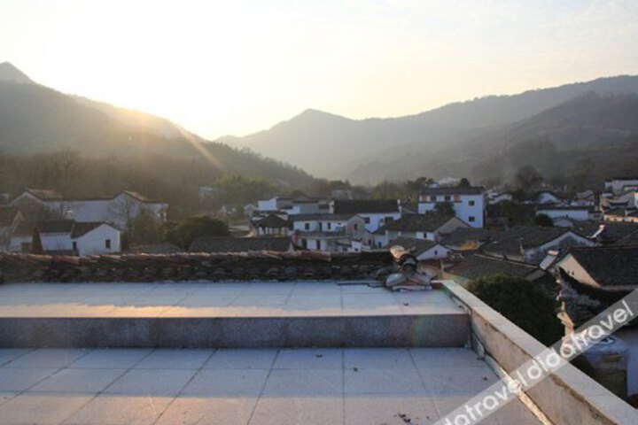 Tian Shen Qiao Ke Zhan