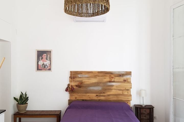 Room 7 of 51