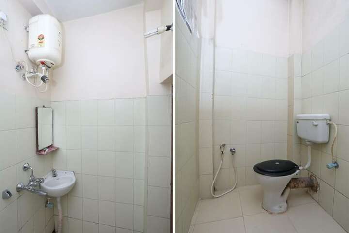 Room 15 of 33